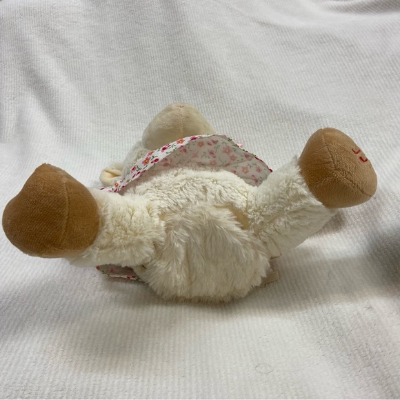 Cuddle Barn Mary Had A Little Lamb Singing Lamb - Picture 7 of 8